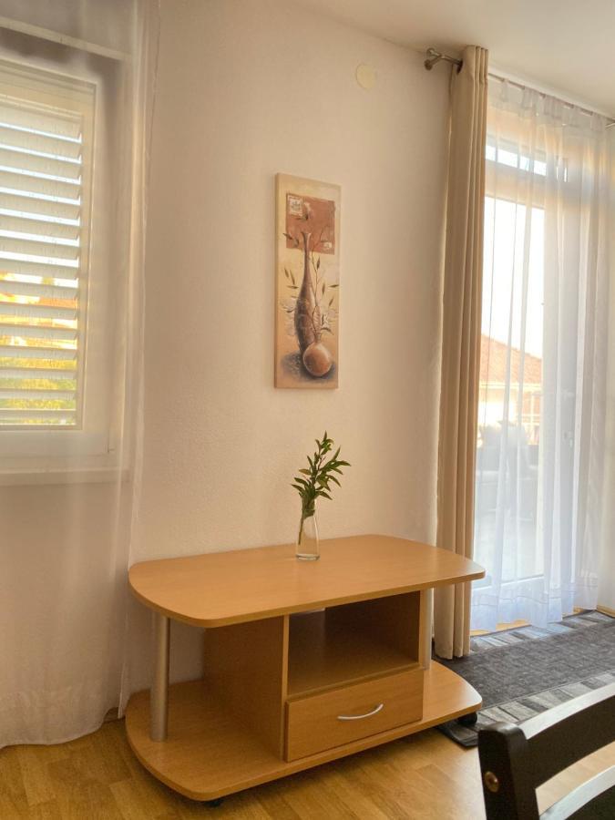 D.O.O. Yury Apartment Trogir Exteriör bild