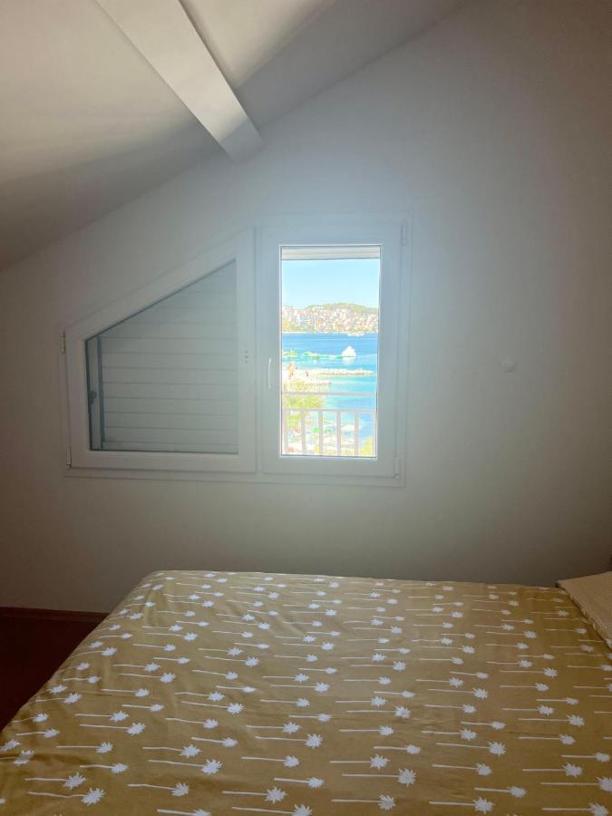 D.O.O. Yury Apartment Trogir Exteriör bild