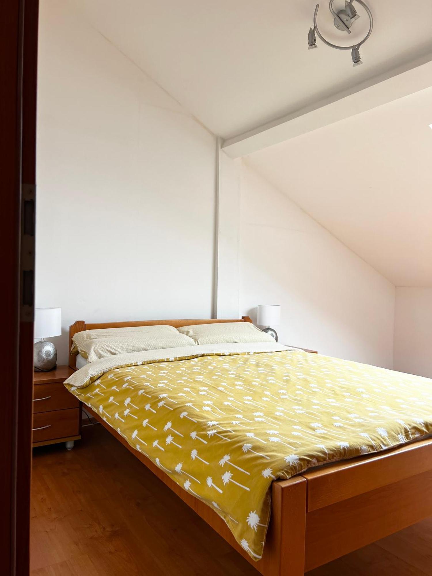D.O.O. Yury Apartment Trogir Exteriör bild